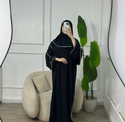 طقم صلاة و عباءة و حجاب في قطعة واحدة